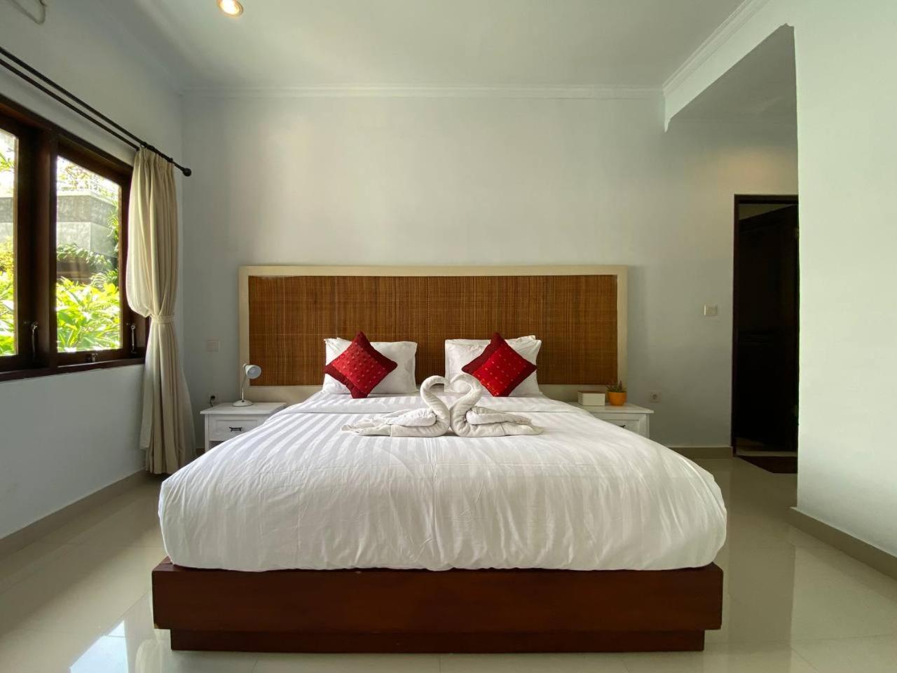 Villa Mayu Dedaries Seminyak  Luaran gambar