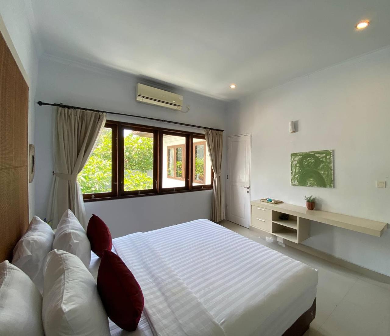 Villa Mayu Dedaries Seminyak  Luaran gambar