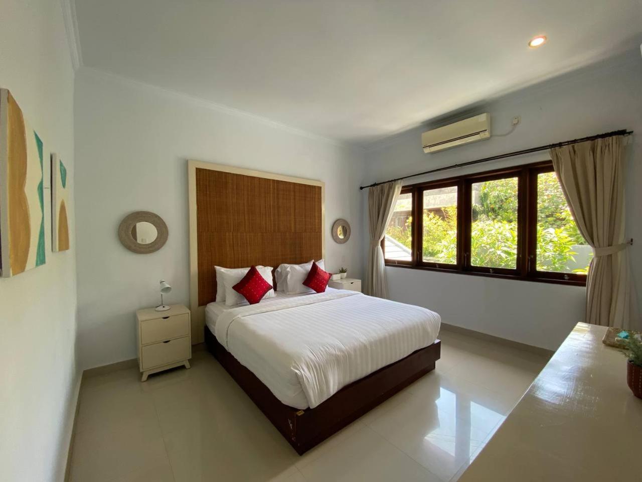 Villa Mayu Dedaries Seminyak  Luaran gambar