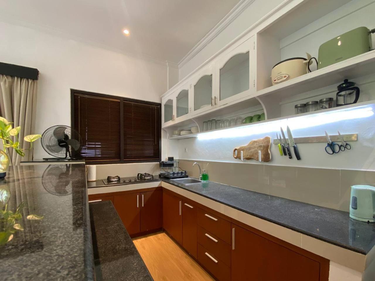 Villa Mayu Dedaries Seminyak  Luaran gambar