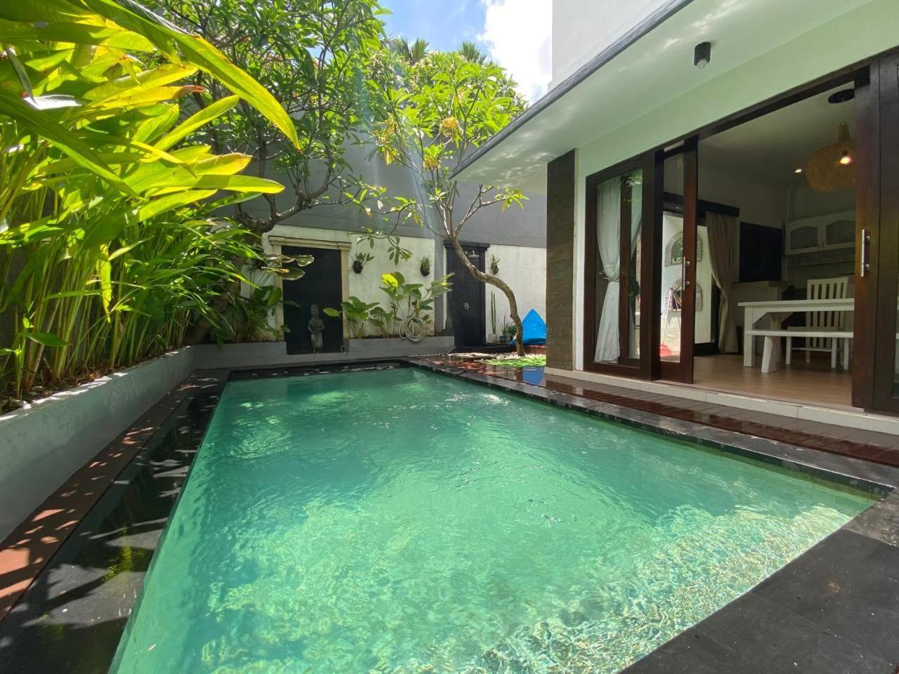 Villa Mayu Dedaries Seminyak  Luaran gambar